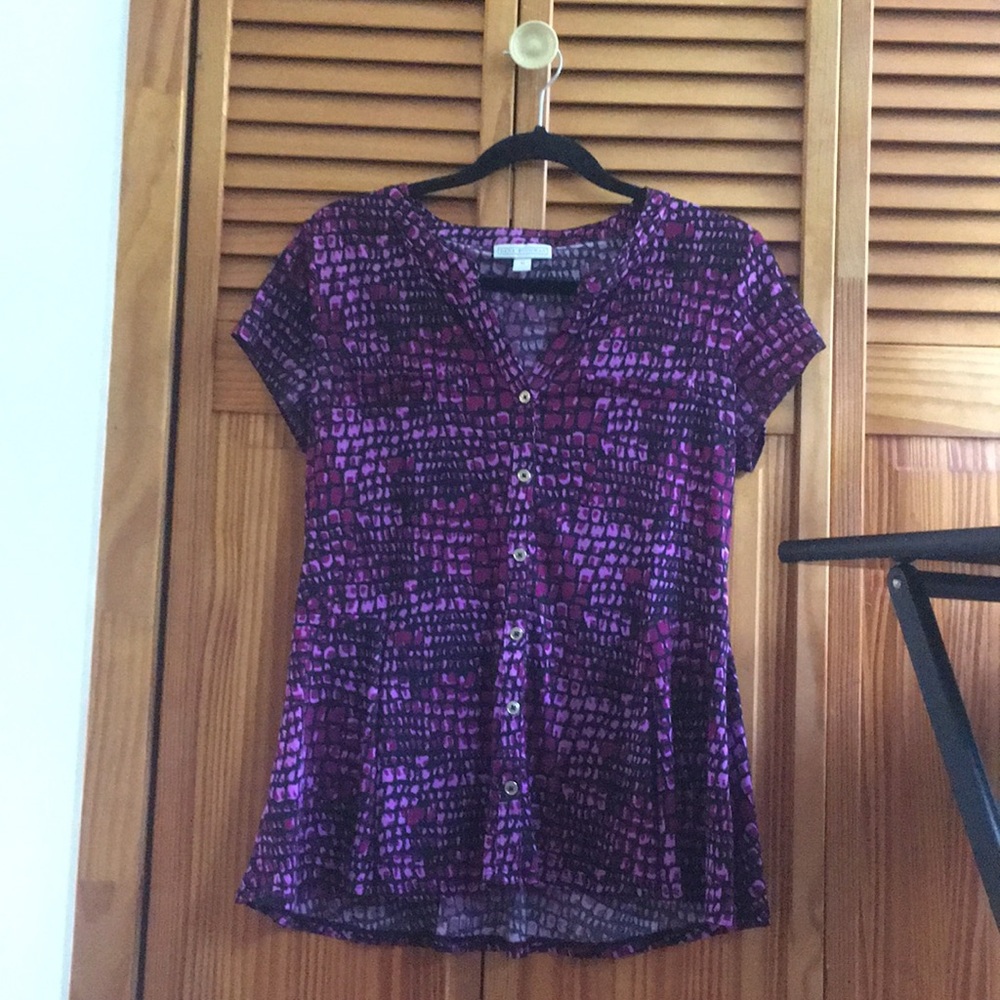 Magenta snake skin pattern peplum work shirt✨